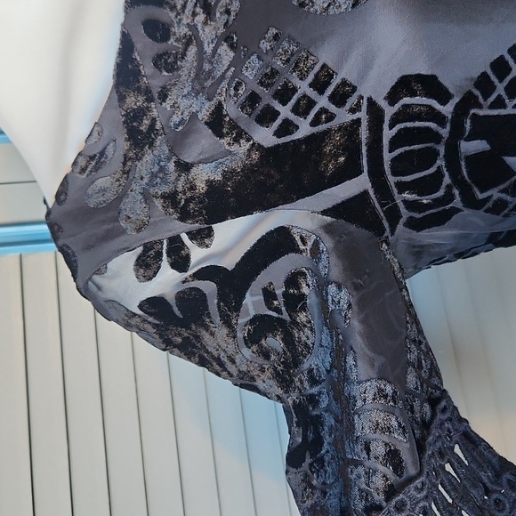 Eliza J Black Velvet Damask Pattern Dress - Picture 5 of 14